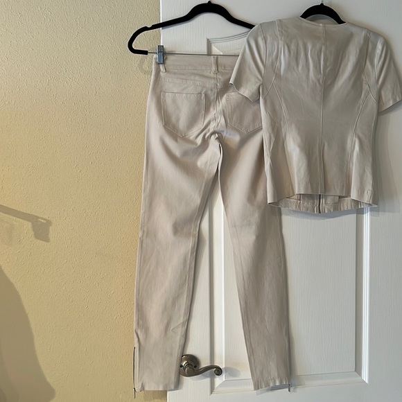 🆕 GUITAR Women’s Two Pice Jacket and Pants Set 🤪 - Picture 15 of 15